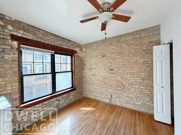 7033 N Sheridan Rd APT 2N, Chicago, IL 60626