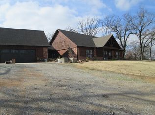 516 Yellowbrick Rd, Durant, OK 74701