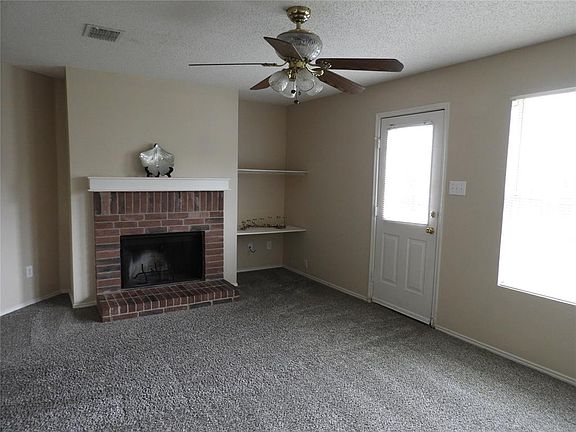 2nd image of 2504 Shady Grove Ln