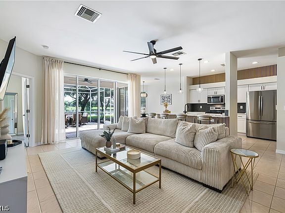3rd image of 9512 Blue Stone Cir