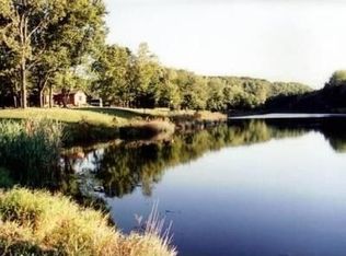10490 Salineville Rd NE, Salineville, OH 43945