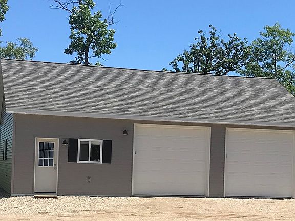 30 ft.x40 ft. Heated Garage 