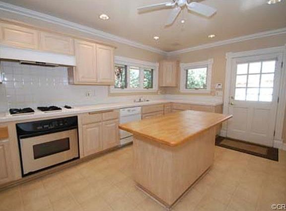 5th image of 855 N Pennsylvania Ln