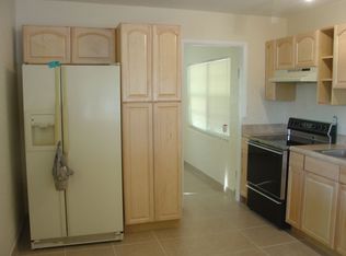 725 SW 9th St, Delray Beach, FL 33444