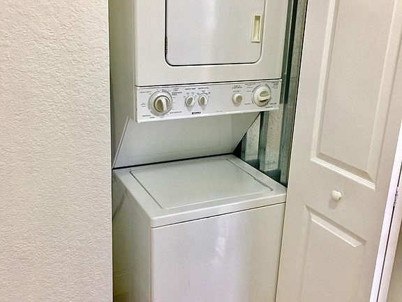 4th image of 7995 NW 8th St APT 115C
