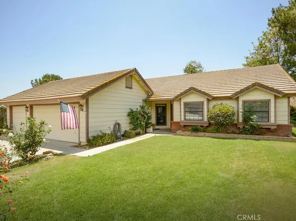 5523 Eveningside Ln, Riverside, CA 92509