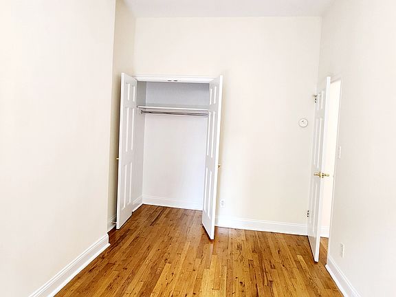 5th image of 345 W 85th St APT 42