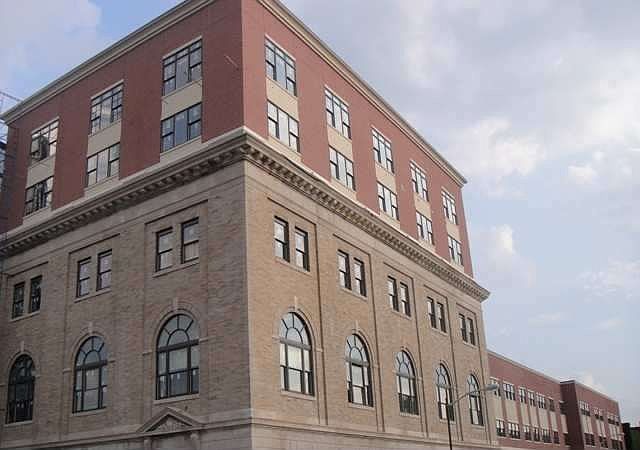 2nd image of 217 Montgomery St