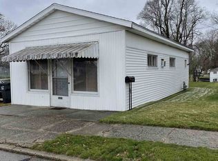 1706 College Ave, Huntington, IN 46750