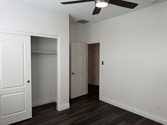 3rd image of 42582 W Monteverde Dr