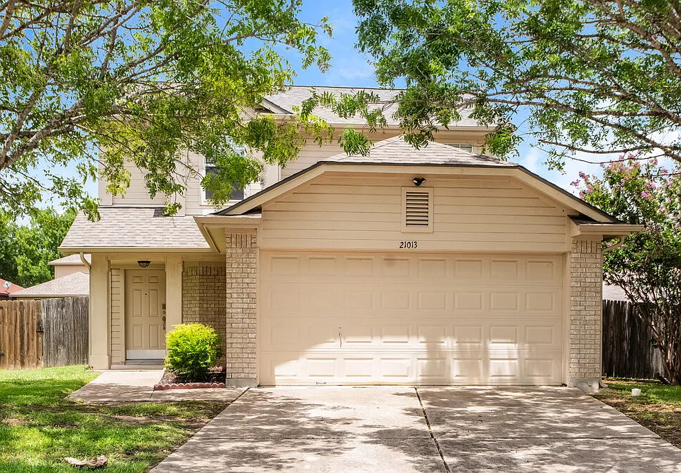 21013 Godolophin Ct