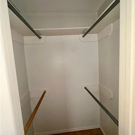 808 N Cross Ln #3 — Photo 15
