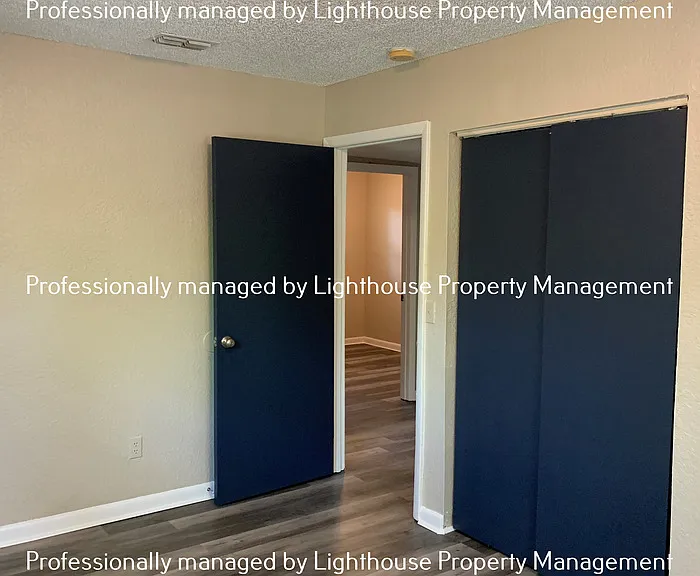 9036 Castle Blvd — Photo 15