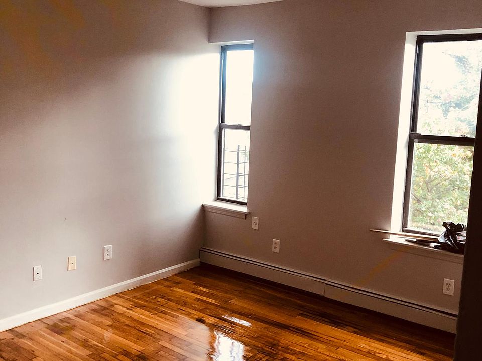 1st image of 106 Locust Hill Ave APT 2G
