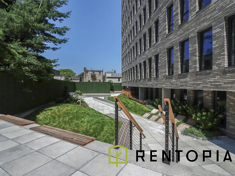 130 Hope St #508B — Photo 14