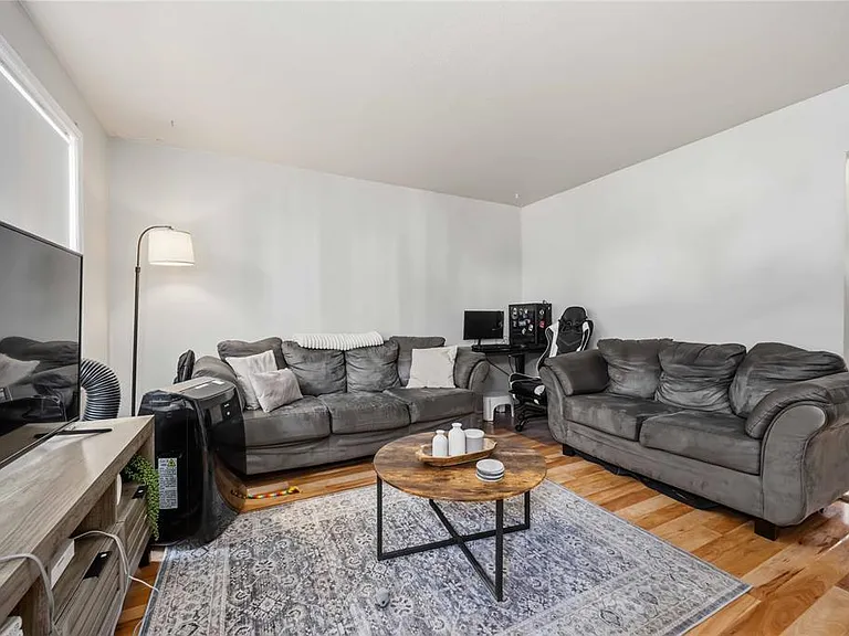 205 Fane St #7A — Photo 7