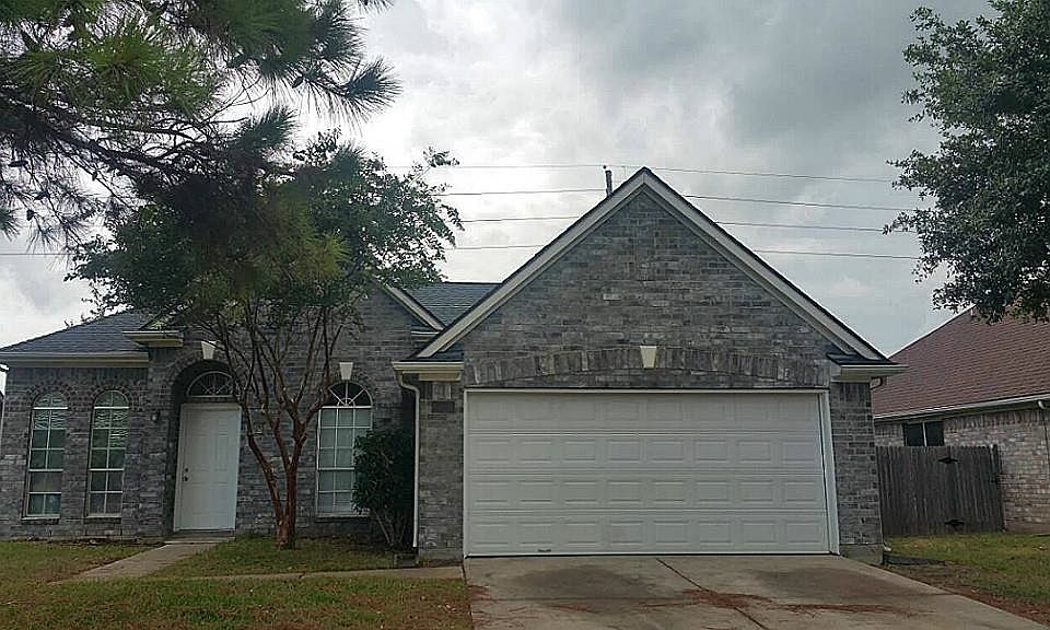 1st image of 6307 Pleasant Stream Dr #1