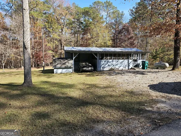 1436 Shore Line Dr, Tignall, GA 30668