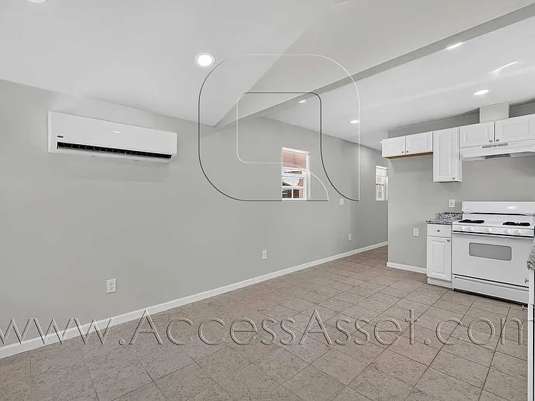 23963 Lodge Dr — Photo 8