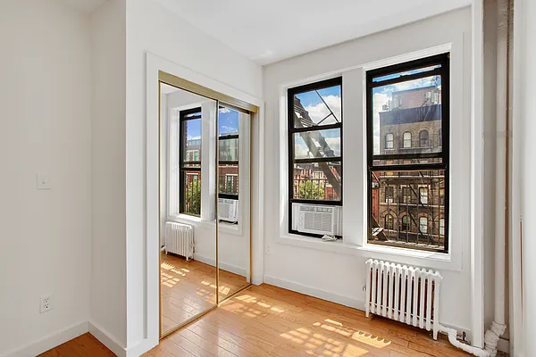 Rented by Corcoran | media 17