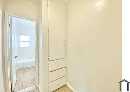 2822 W Vernon Ave — Photo 7