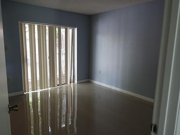 5th image of 7641 NW 42nd Pl APT 248