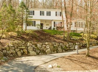 88 Bald Eagle Rd, Hackettstown, NJ 07840