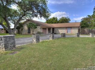 136 Dawn Dr, Boerne, TX 78006