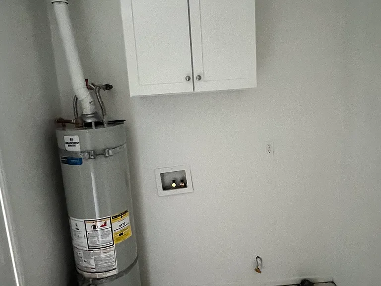 224 Plymouth Dr #224 — Photo 12