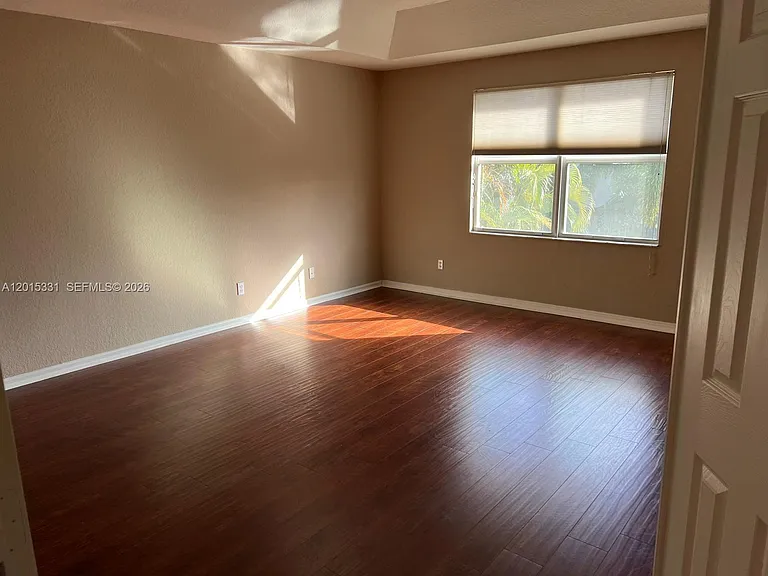 4160 Cascade Ter — Photo 31