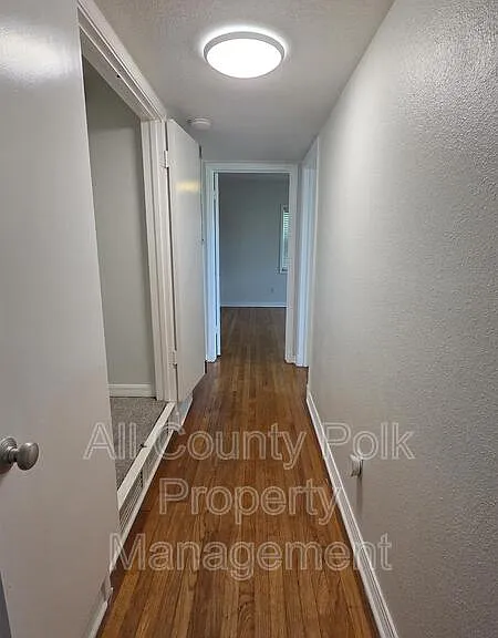 925 Sikes Blvd — Photo 17