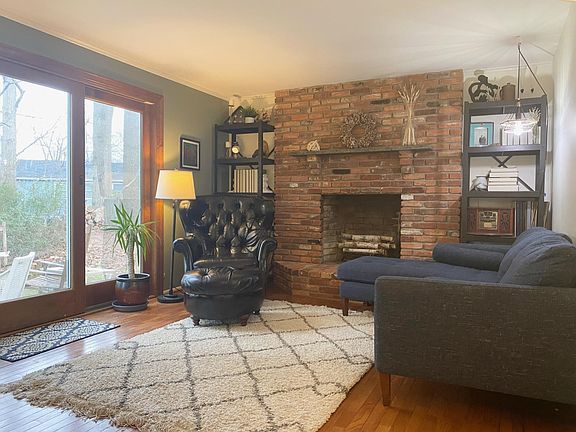4th image of 7806 Freehollow Dr