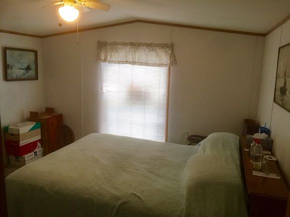 3rd image of 39 Jenny Ct