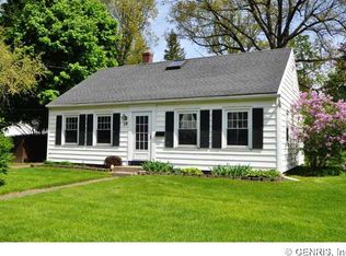 28 Dorking Rd, Rochester, NY 14610