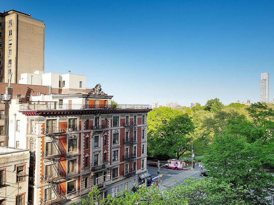 1st image of 400 Central Park W APT 7J