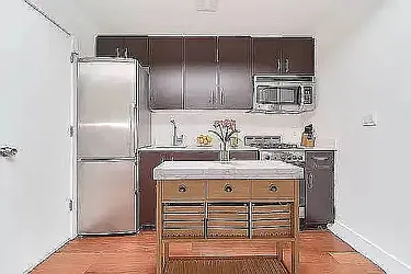 Rented by Living New York