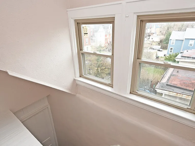 1359 Burdette Ave #3 — Photo 6