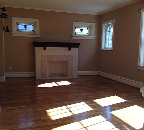 2nd image of 1206 Woodland Dr