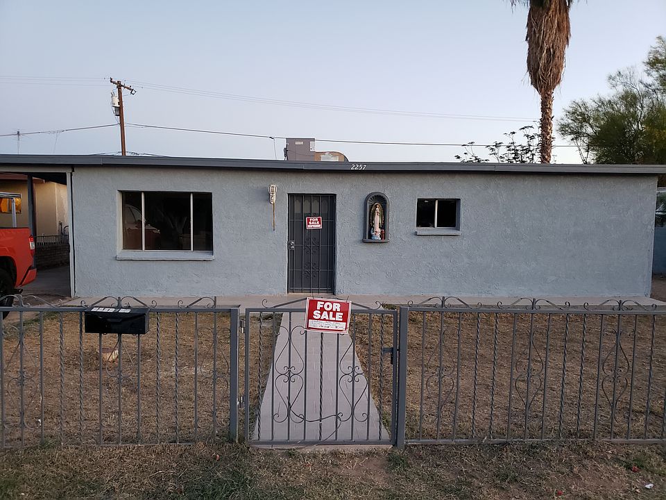 1st image of 2257 E 15th St