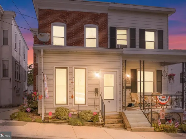 27 Apple St, Boyertown, PA 19512
