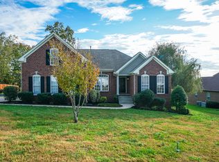 6594 John Sams Ct, La Vergne, TN 37086