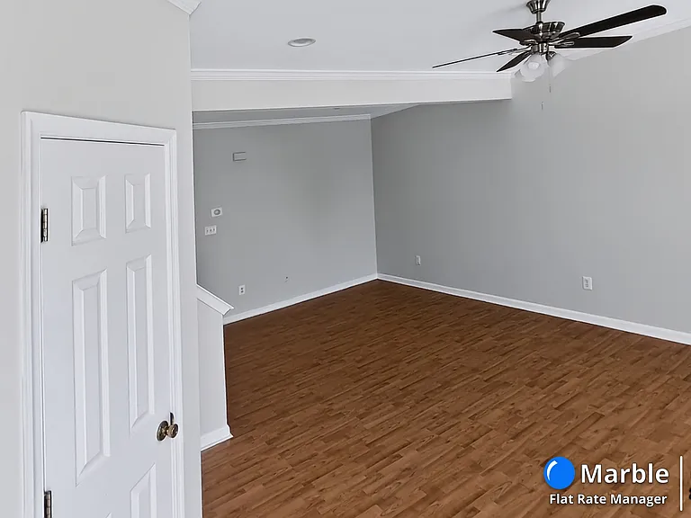 45504 Lakemont Sq — Photo 25