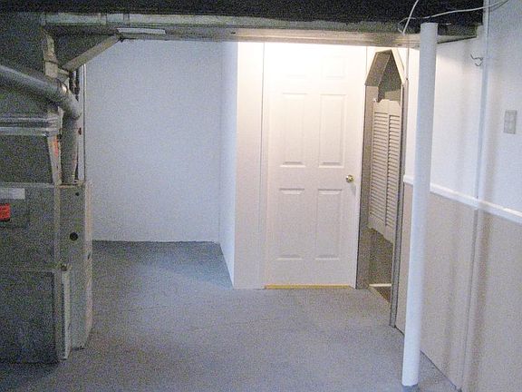 4th image of 6928 Burnly St
