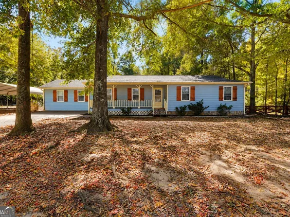 370 Davis Rd, Locust Grove, GA 30248