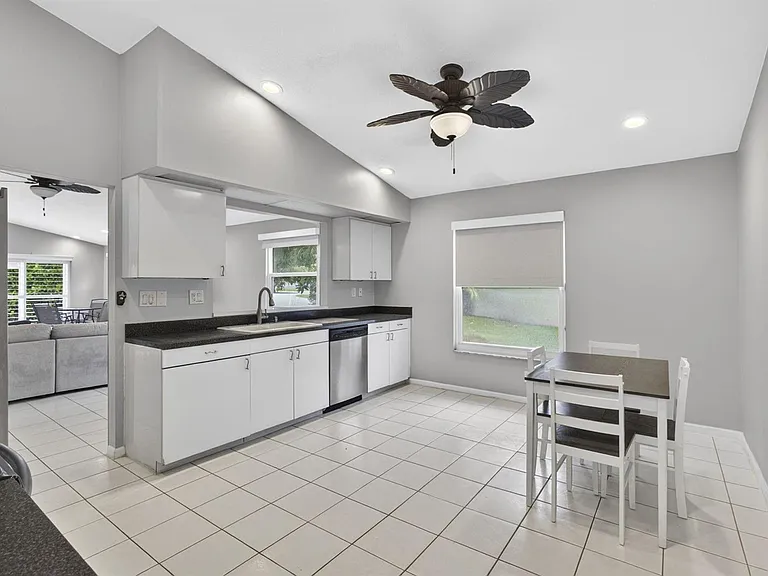 6064 Beaconwood Rd — Photo 14