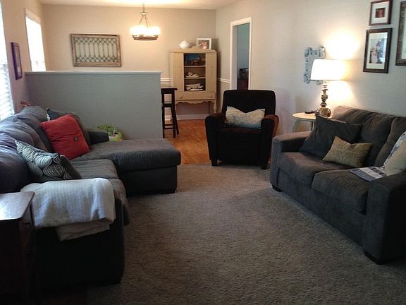 3rd image of 1638 Farmer Ave