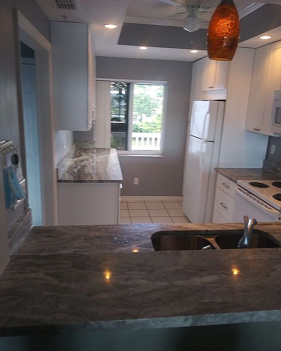 new kichen cabinets