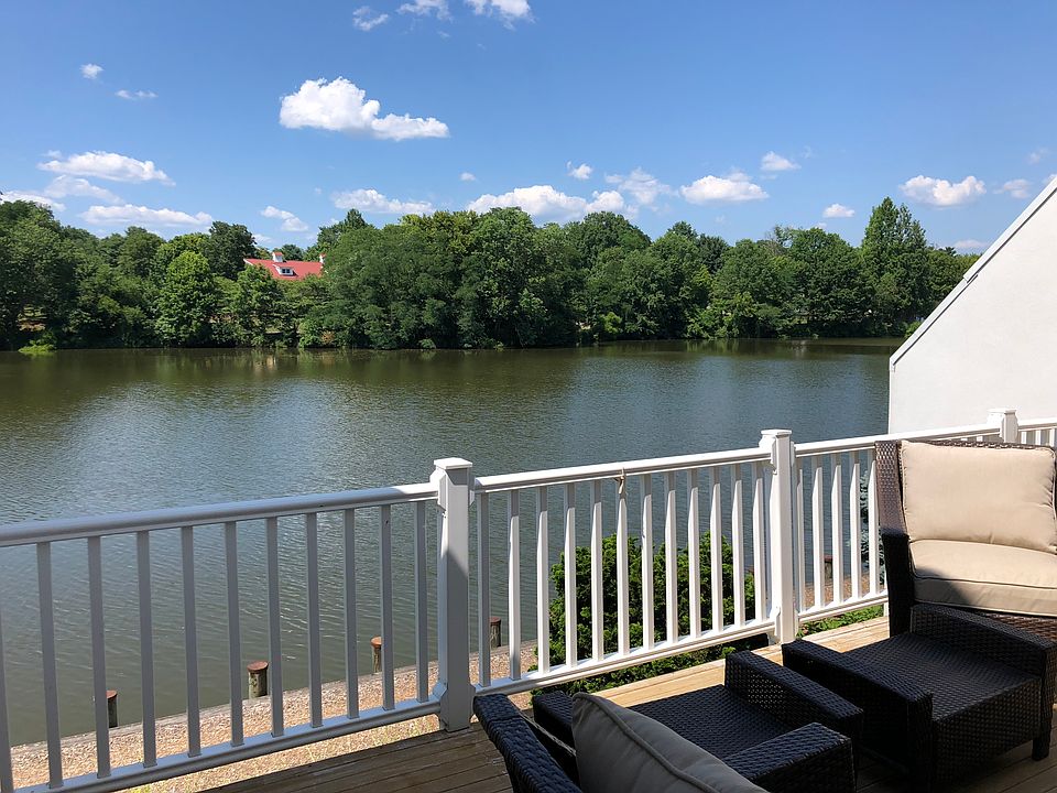 1st image of 10327 Wilde Lake Ter