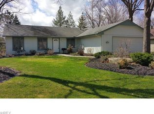 10008 Crows Nest Cv, Aurora, OH 44202