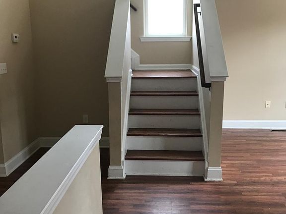 2nd image of 7 Bove Ln